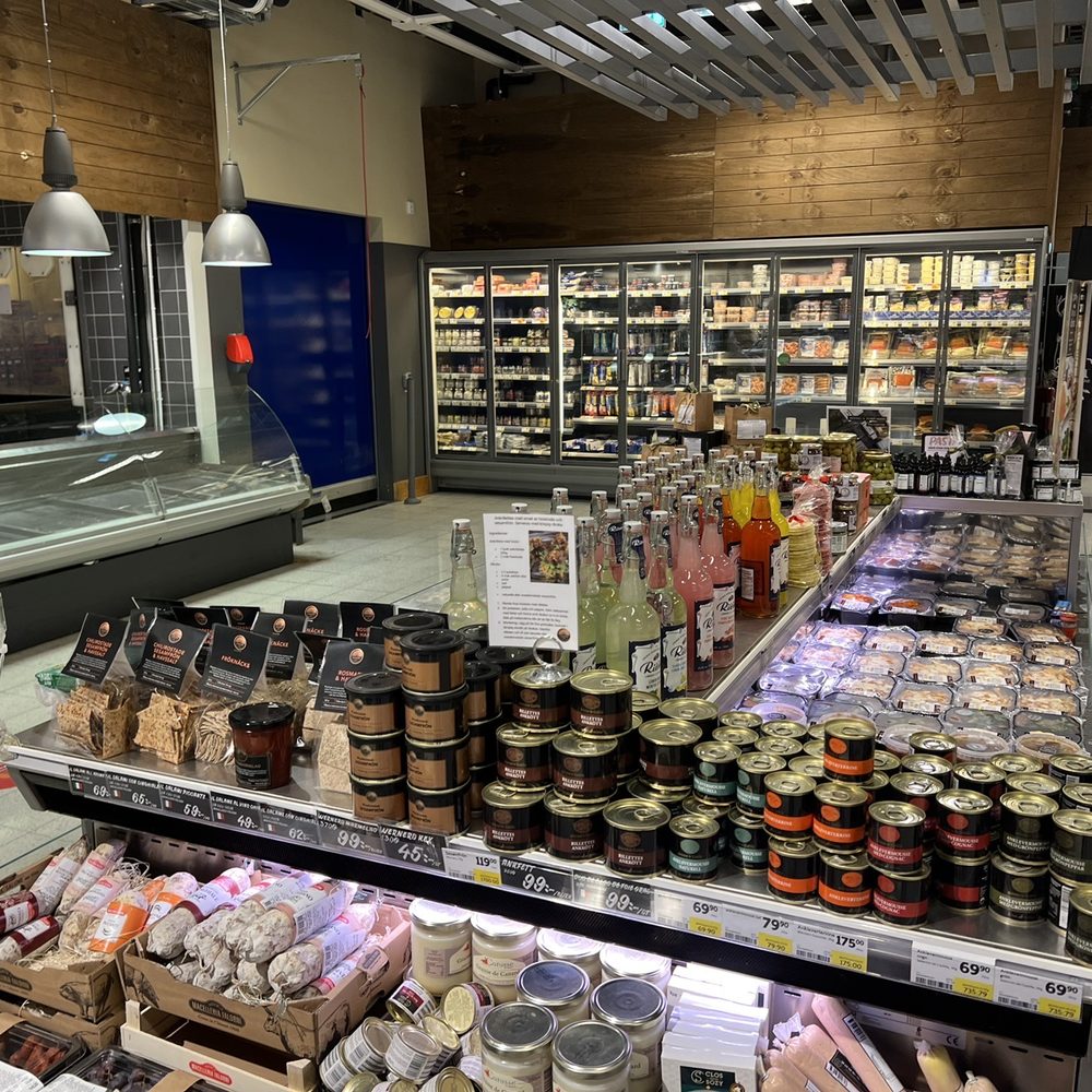 What Do Customers Say About Malmö Food Store?